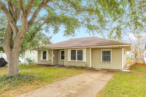2019 N Avenue H Street N Freeport TX 77541