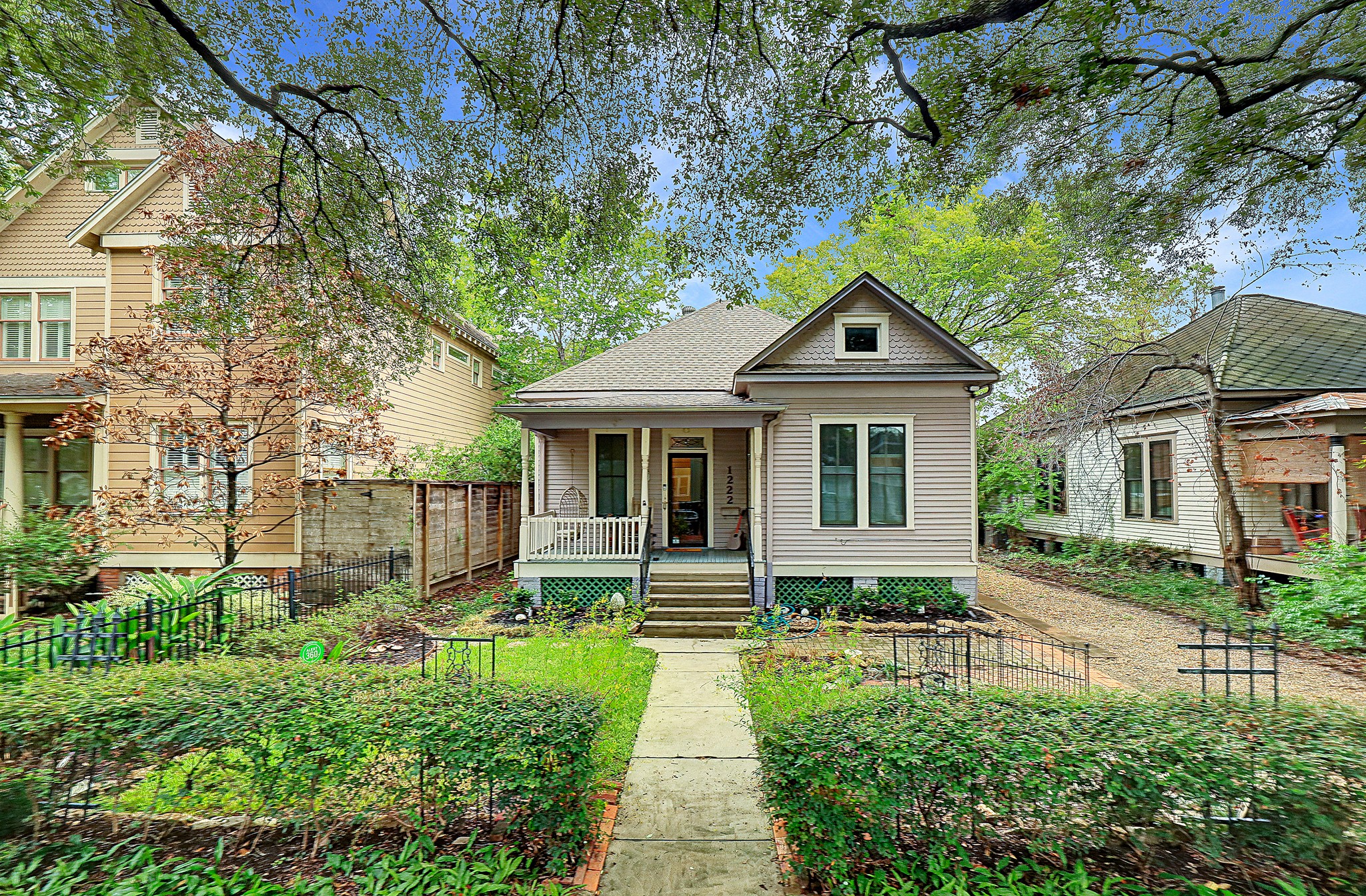 1222 Harvard Street Houston TX 77008