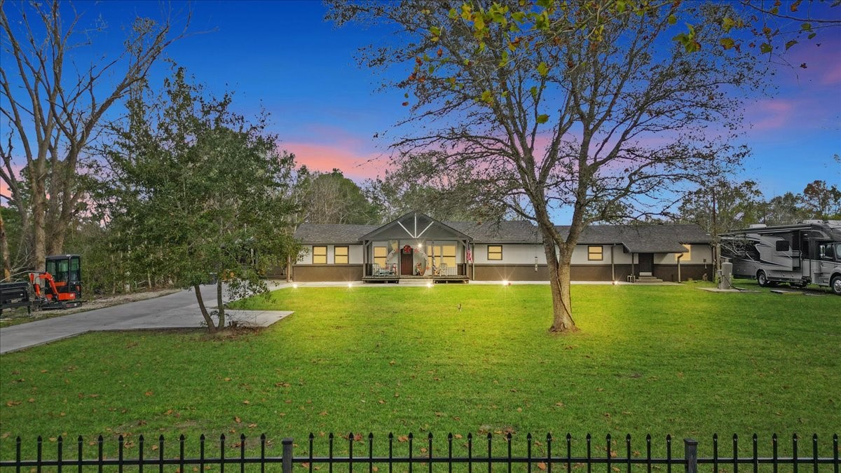 4280 County Road 145 Alvin TX 77511