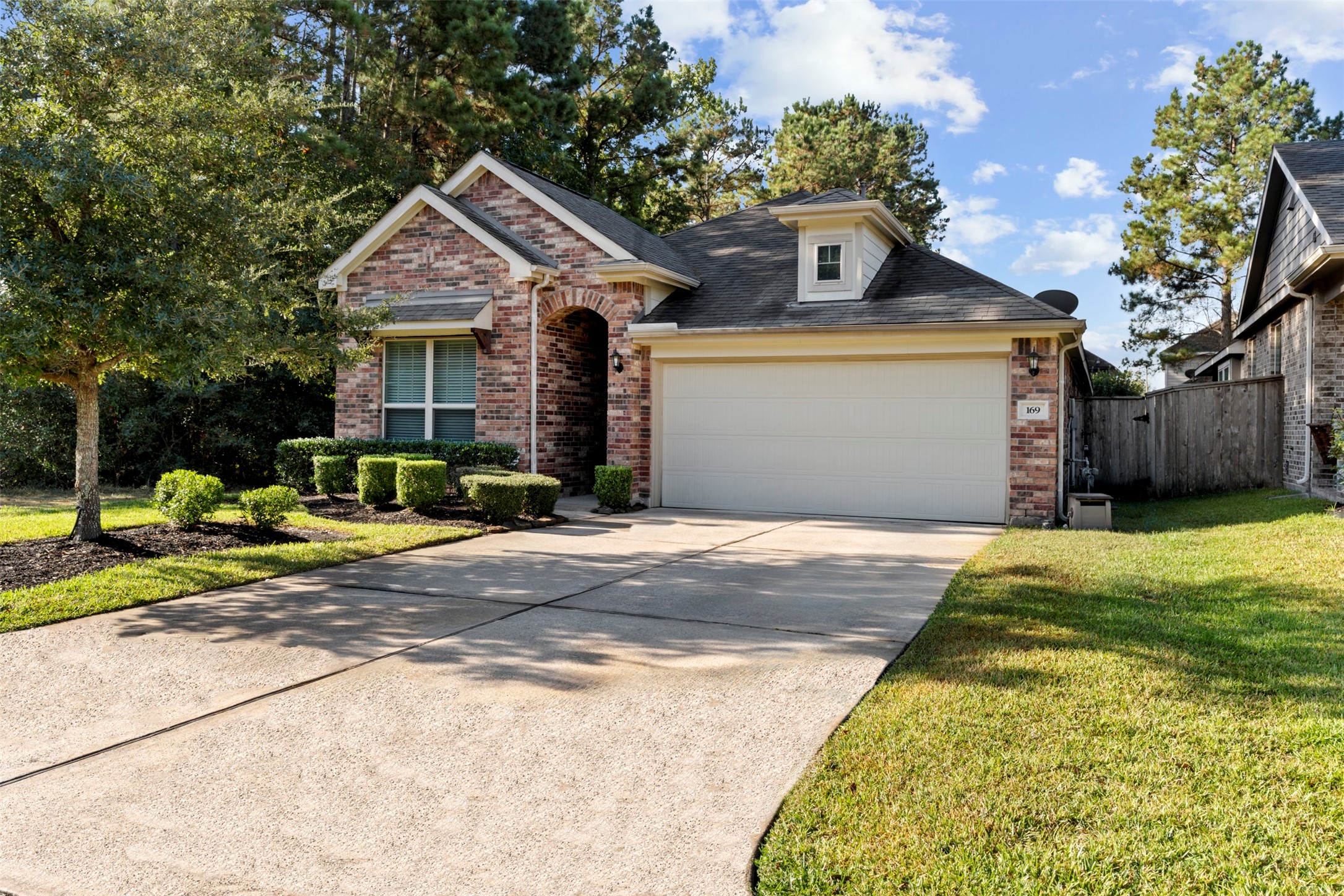 169 Kinnerly Peak Place Montgomery TX 77316