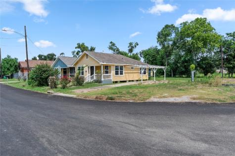 2417 Lee Street Houston TX 77026