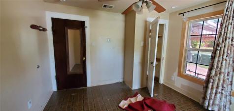 2417 Lee Street Houston TX 77026