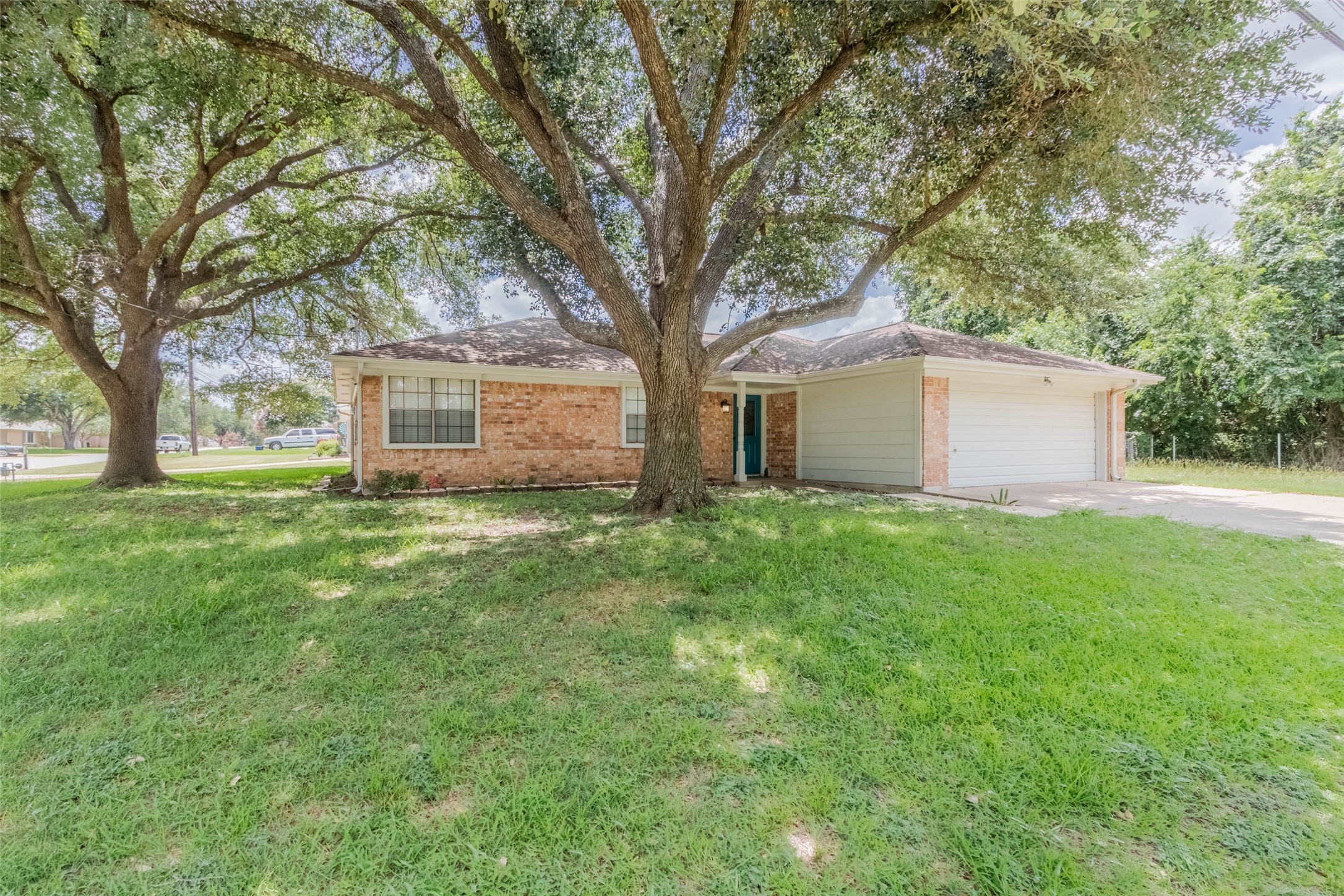 923 N Hull Street Caldwell TX 77836