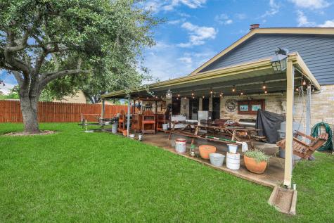 37 Wagon Lane Loop Angleton TX 77515