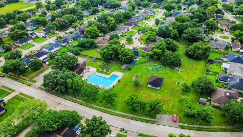 37 Wagon Lane Loop Angleton TX 77515
