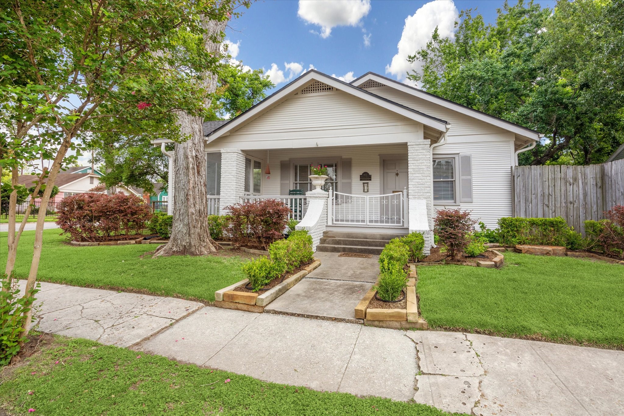 802 Fugate Street Houston TX 77009