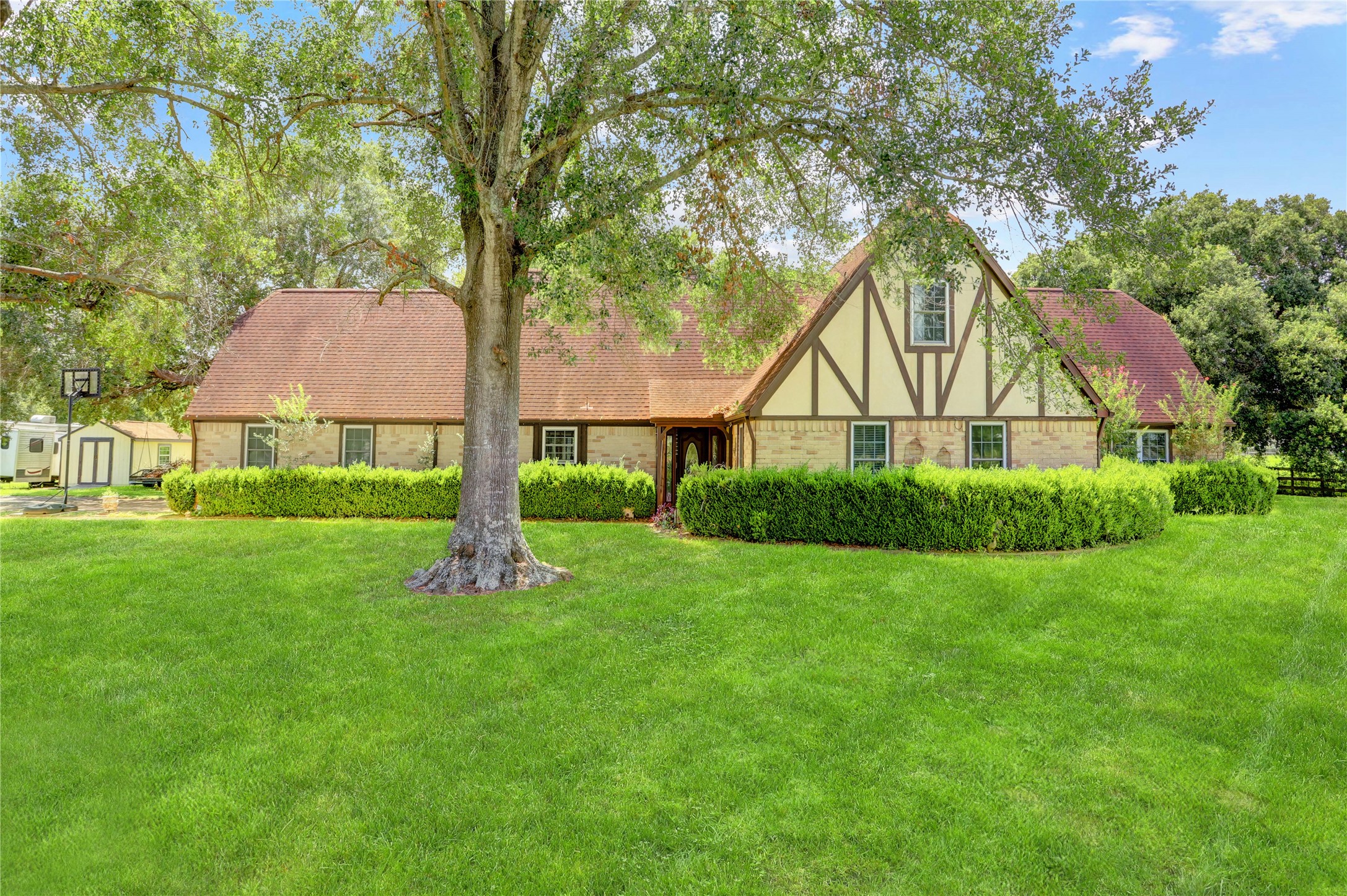 10215 Hidden Lake Lane Richmond TX 77406