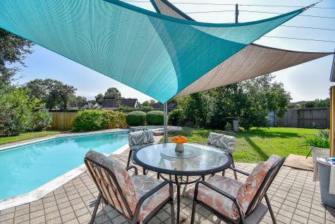1919 Barons Glen Sugar Land TX 77478