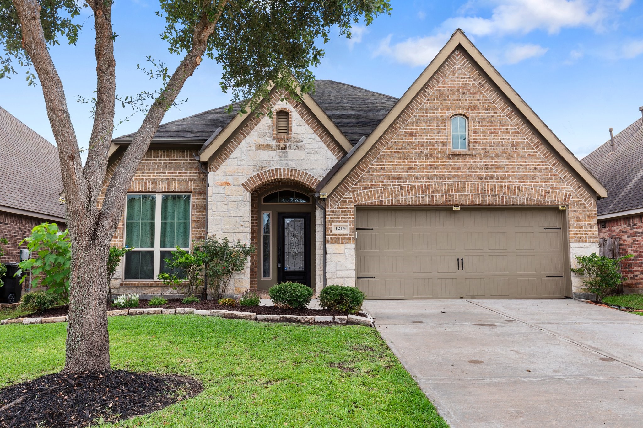 1215 Oxbow Crossing Lane Rosenberg TX 77471