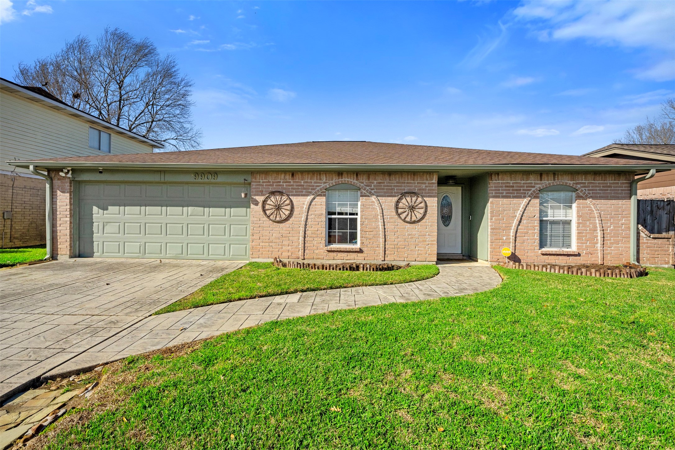 9909 Robin Street La Porte TX 77571