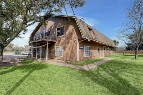 2015 Woody Road Pearland TX 77581