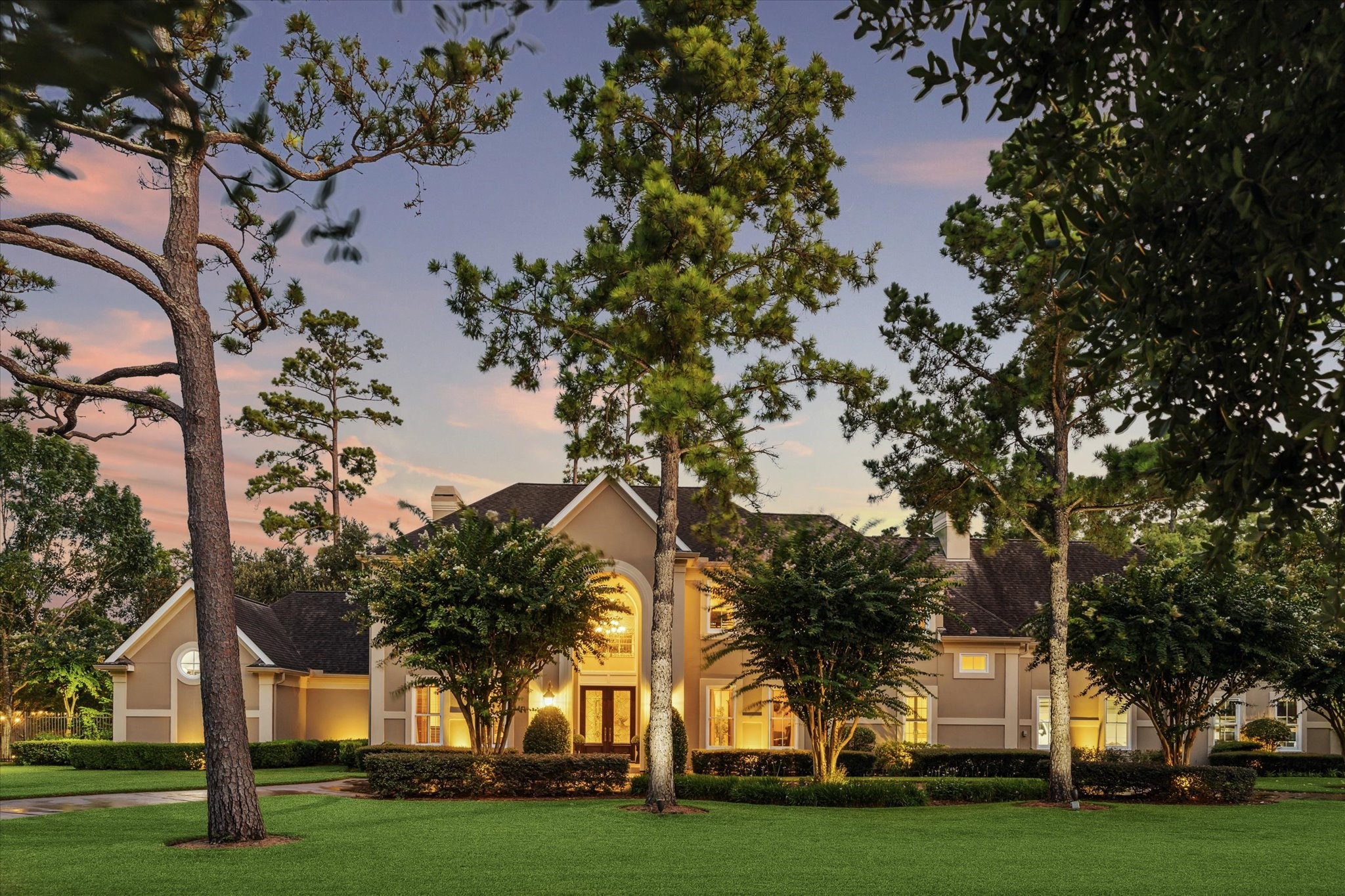 8 Jeffers Court Houston TX 77024