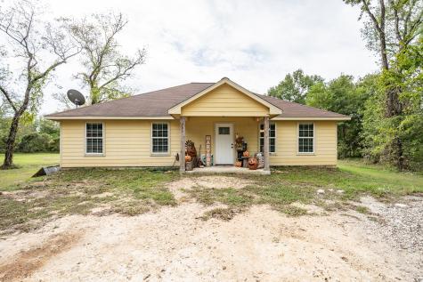 361 County Road 2329 Dayton TX 77535