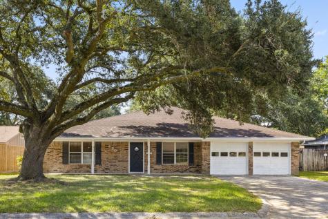 2203 Cedar Brake Street Baytown TX 77520
