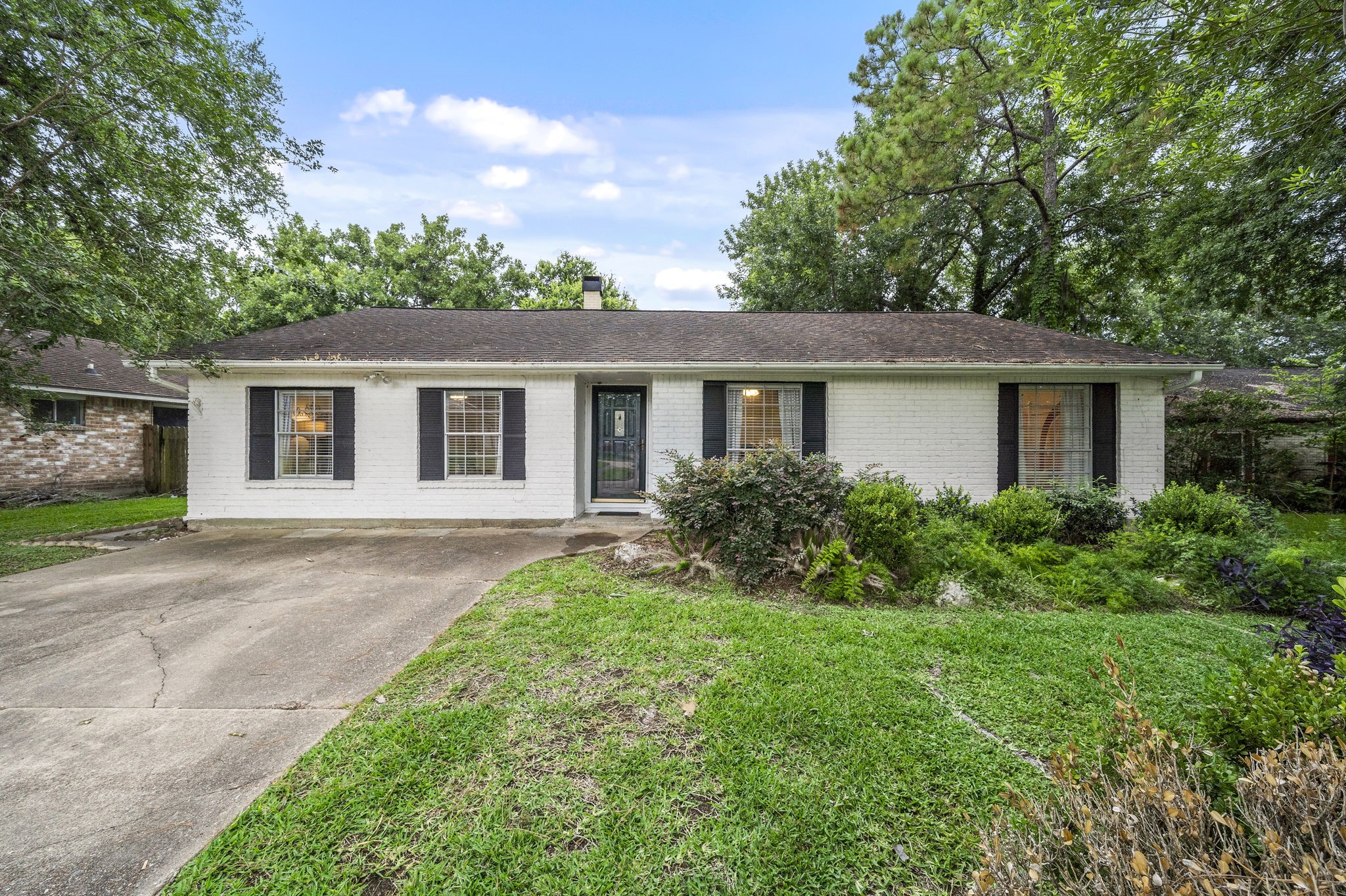 16314 Oxnard Lane Friendswood TX 77546