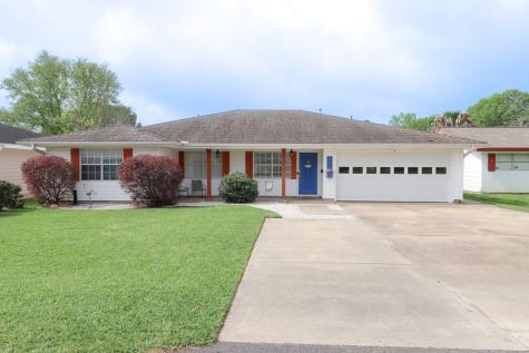 608 S 5th Street Nederland TX 77627