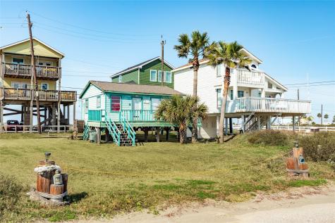 17404 Bristow Drive Galveston TX 77554