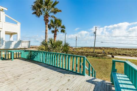 17404 Bristow Drive Galveston TX 77554