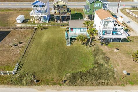 17404 Bristow Drive Galveston TX 77554