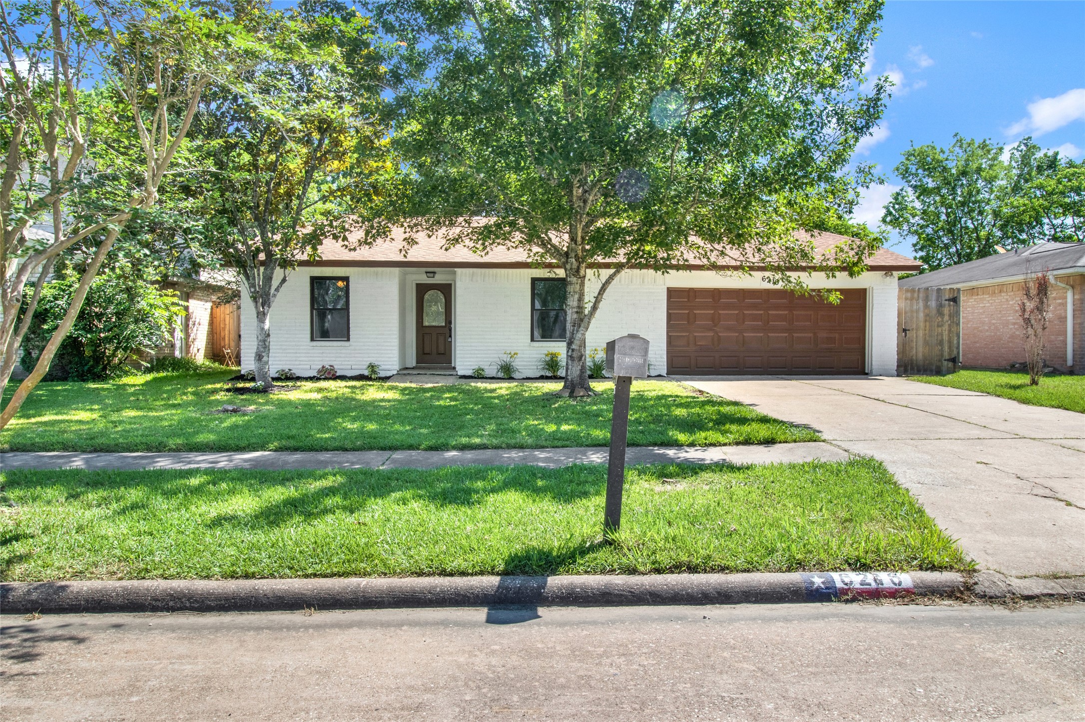 6216 Brookdale Drive League City TX 77573