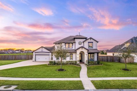 1832 Anna Way Friendswood TX 77546