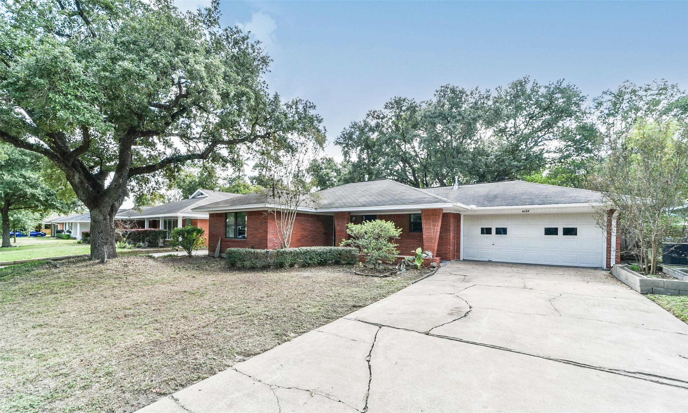 6227 Grovewood Lane Houston TX 77008