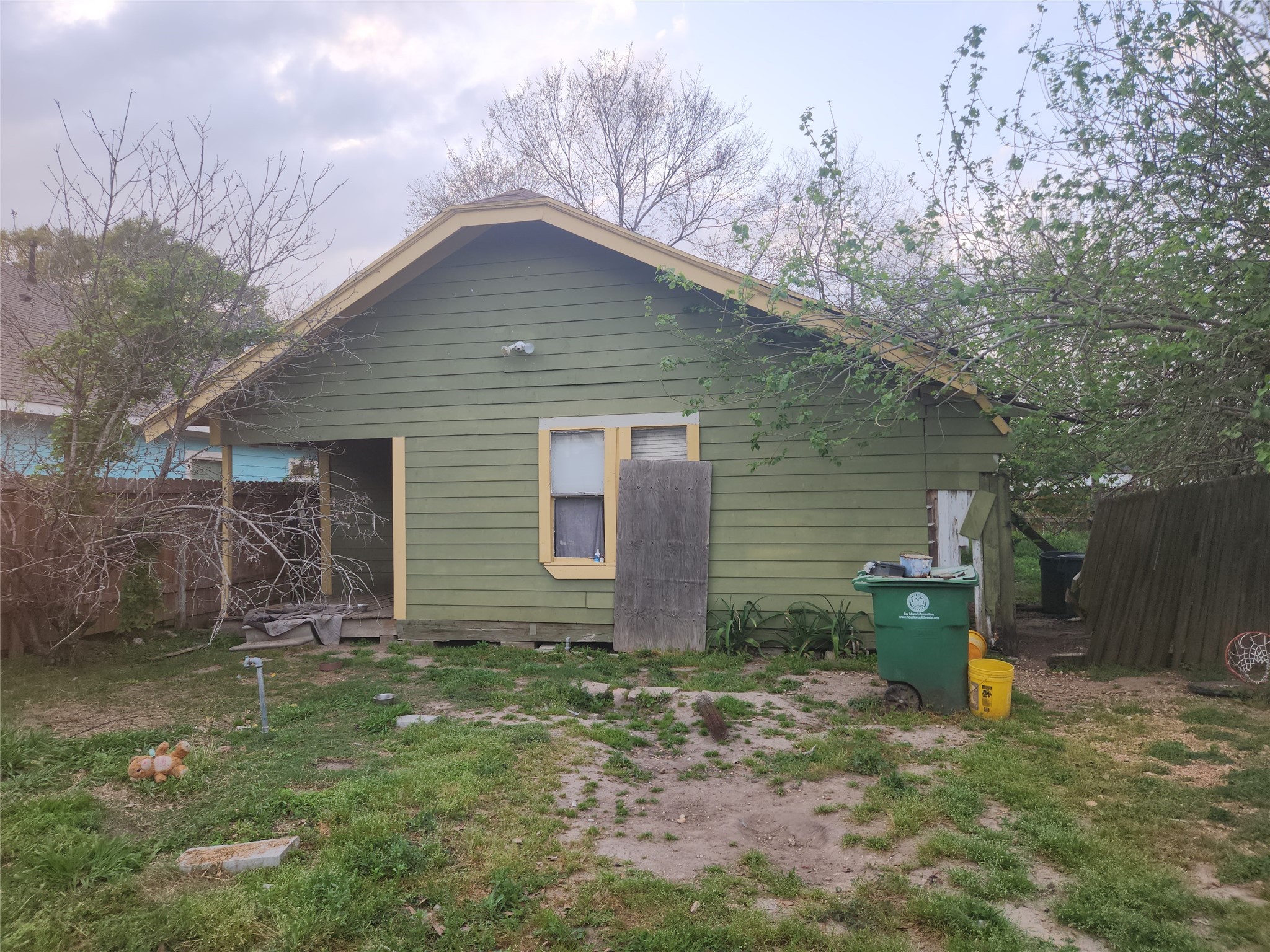 946 Junell Street Houston TX 77088