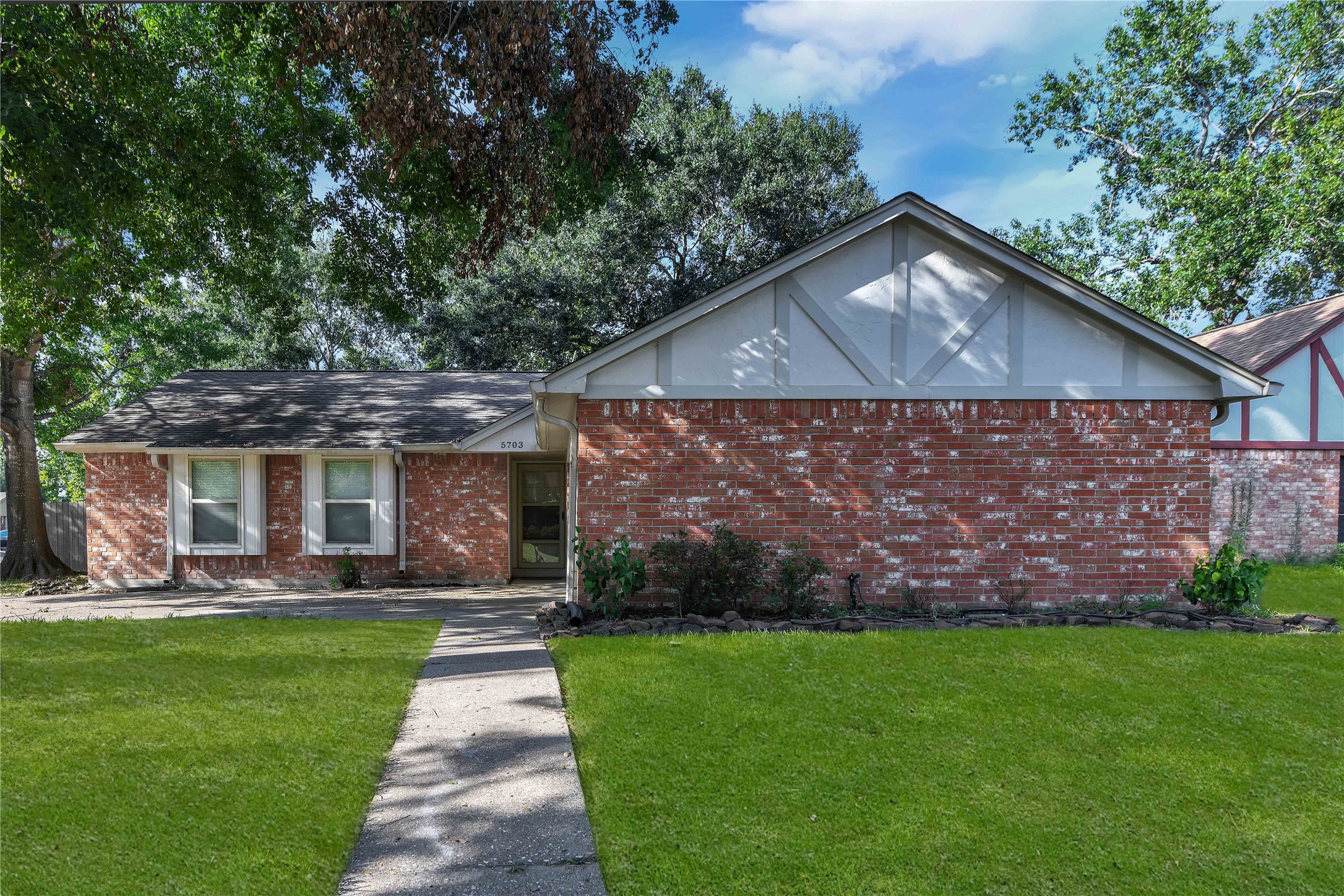 5703 Toddington Road Humble TX 77346