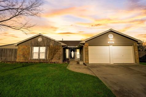 16802 Frigate Drive Friendswood TX 77546