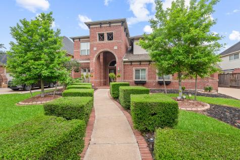 1412 Cabot Lakes Drive League City TX 77573