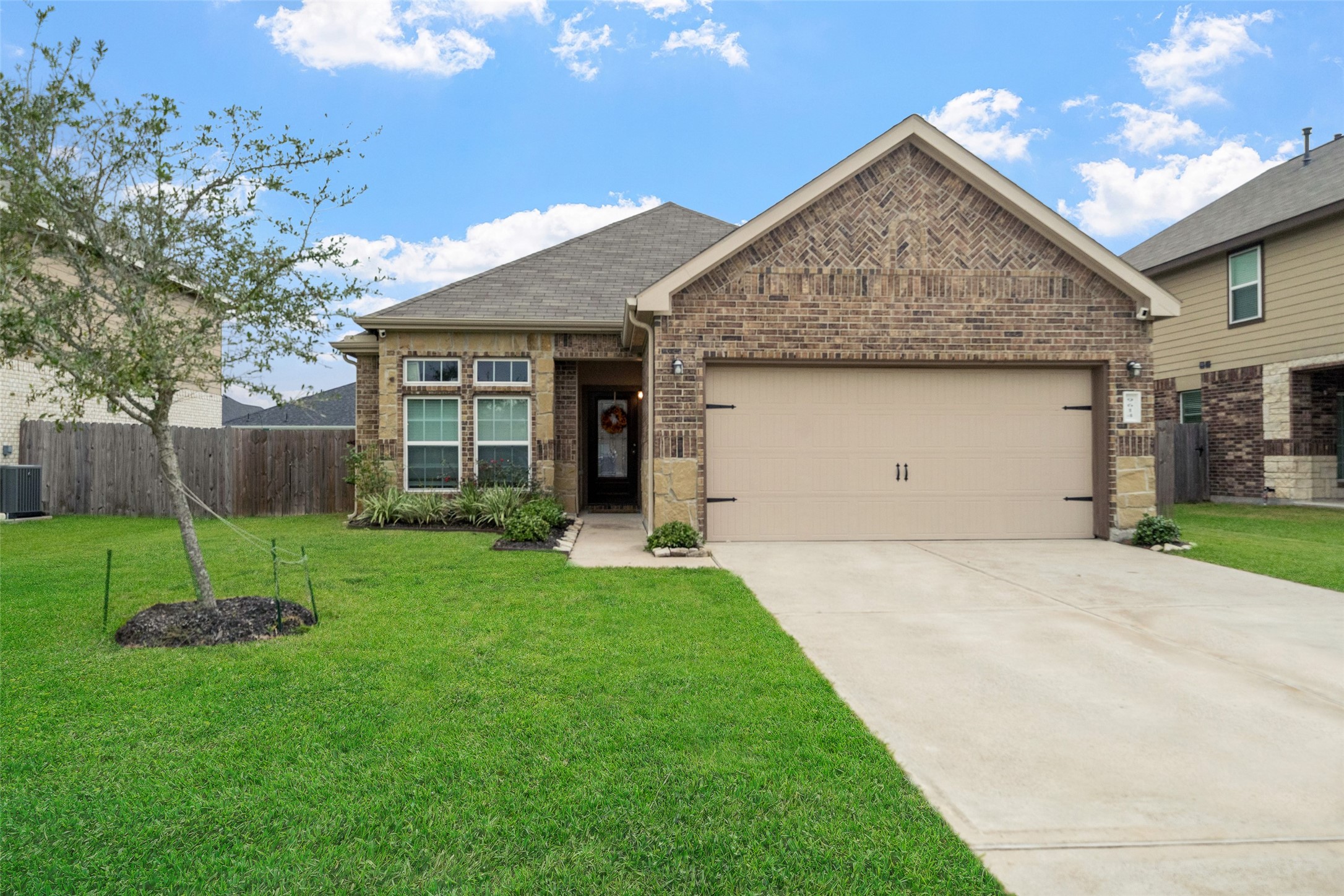 9614 Yellow Rose Drive Texas City TX 77591