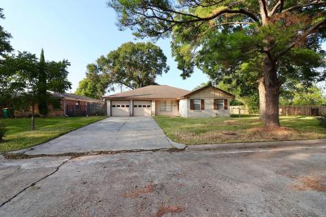 308 Inwood Drive Baytown TX 77521