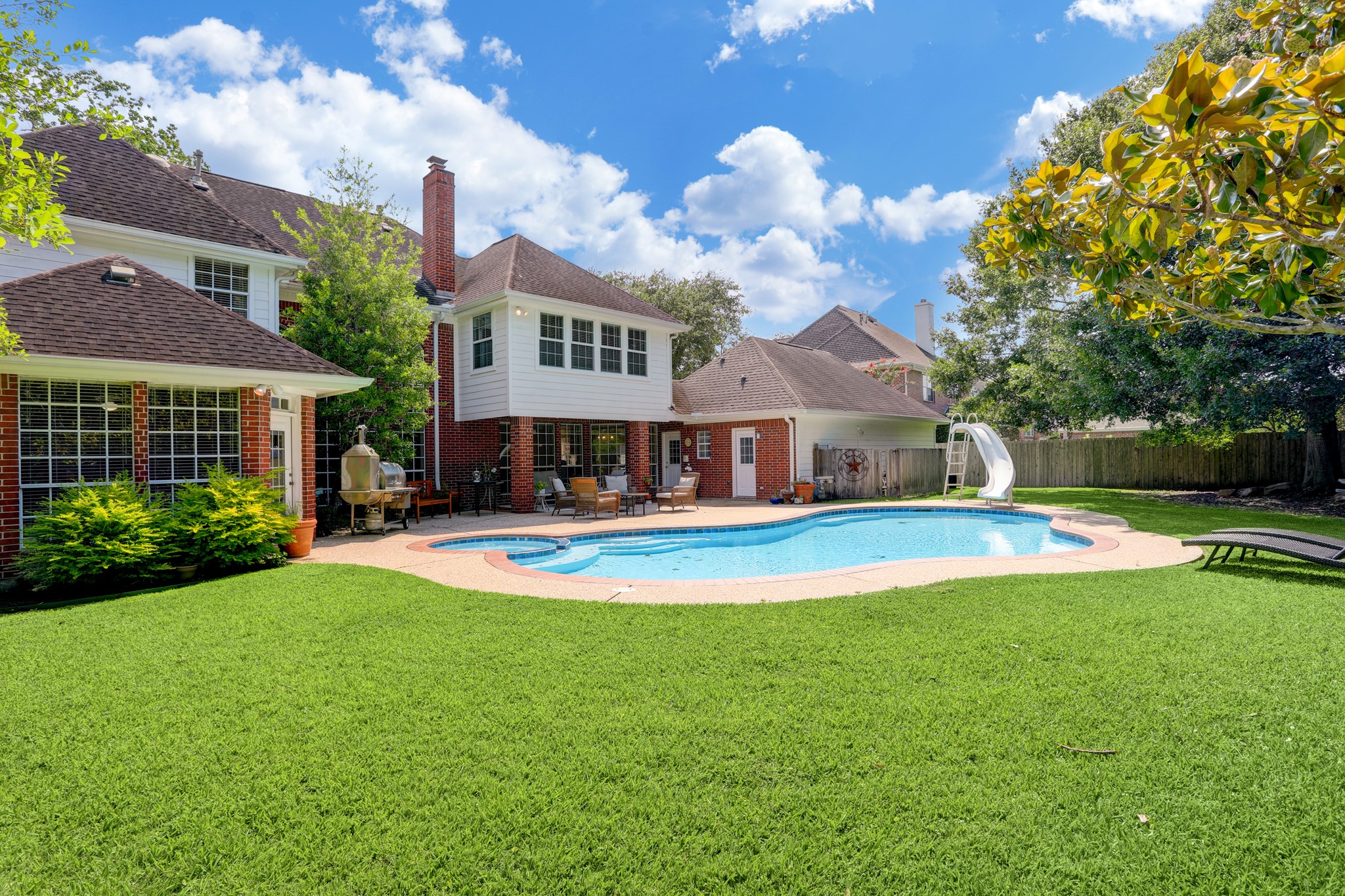 14215 Lake Scene Trail Houston TX 77059