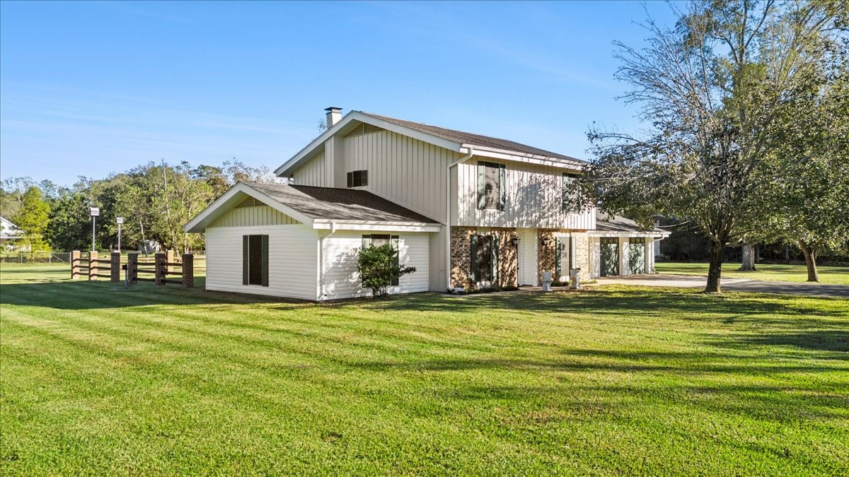 6630 Burdine Street Orange TX 77632