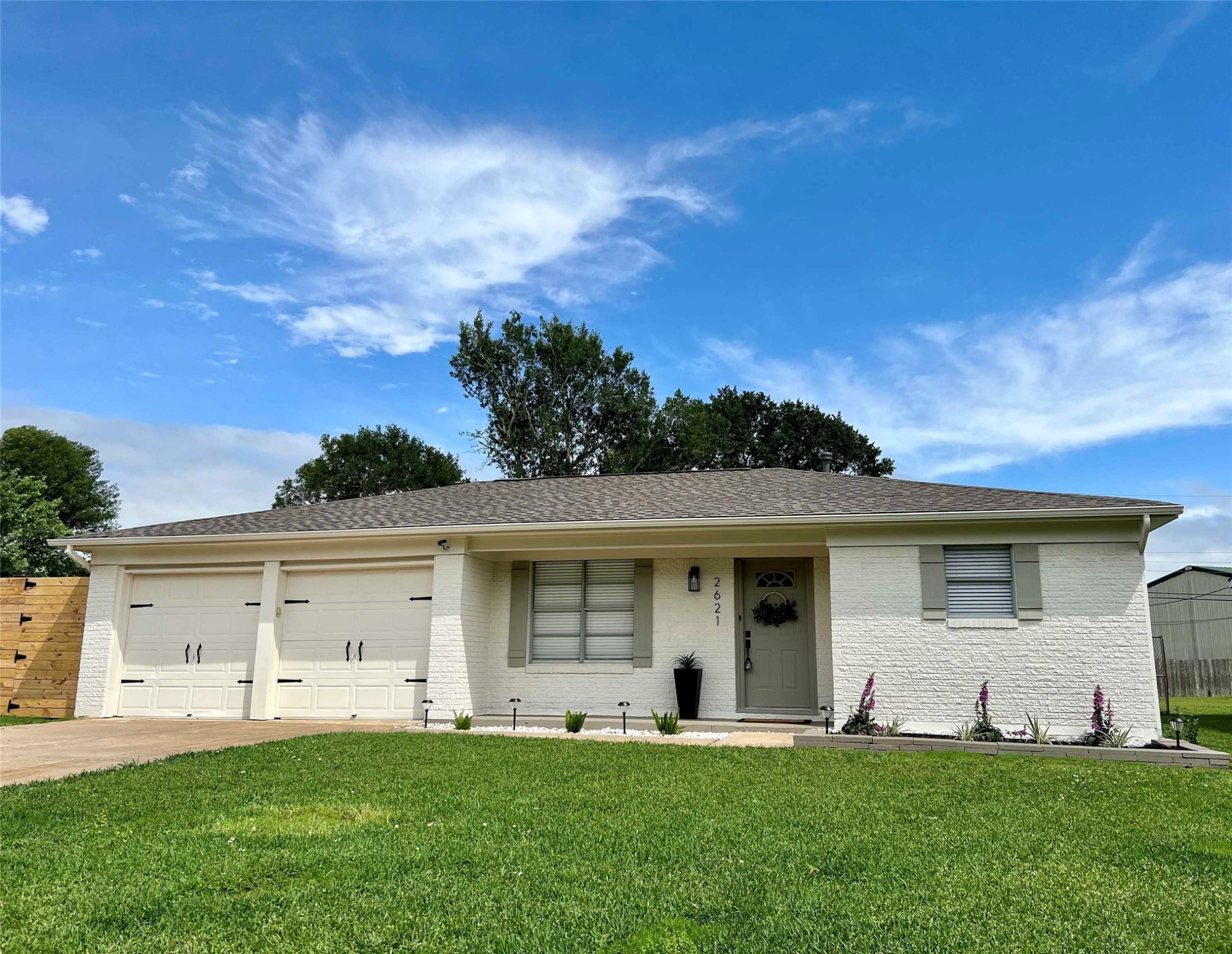 2621 Staton Lane Port Neches TX 77651