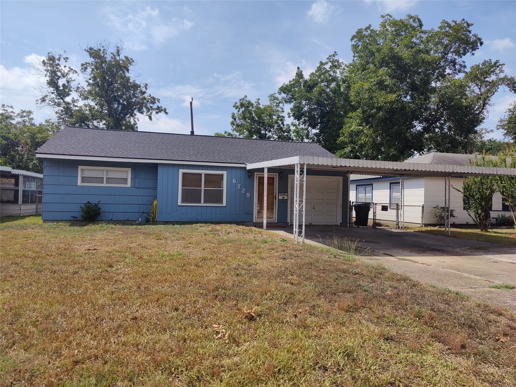6729 Feldspar Street Houston TX 77092