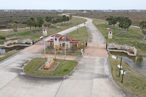 591 E Burgundy Bay Port O Connor TX 77982