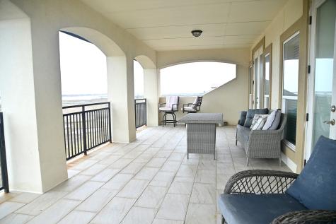 591 E Burgundy Bay Port O Connor TX 77982