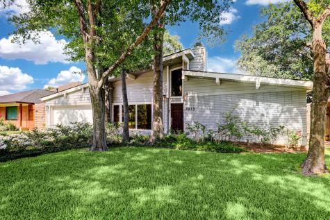 7915 Greenbush Street Houston TX 77025