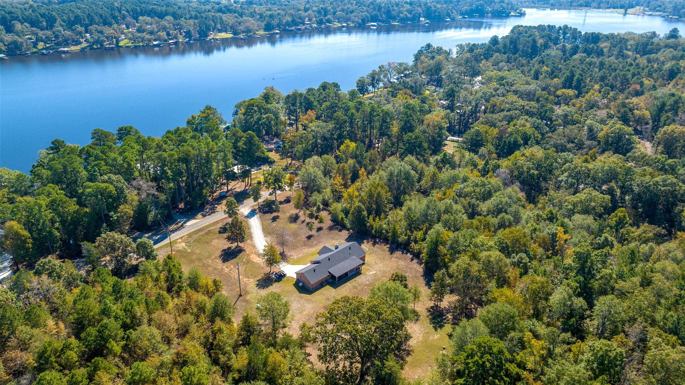 2309 W Lake Drive Gladewater TX 75647