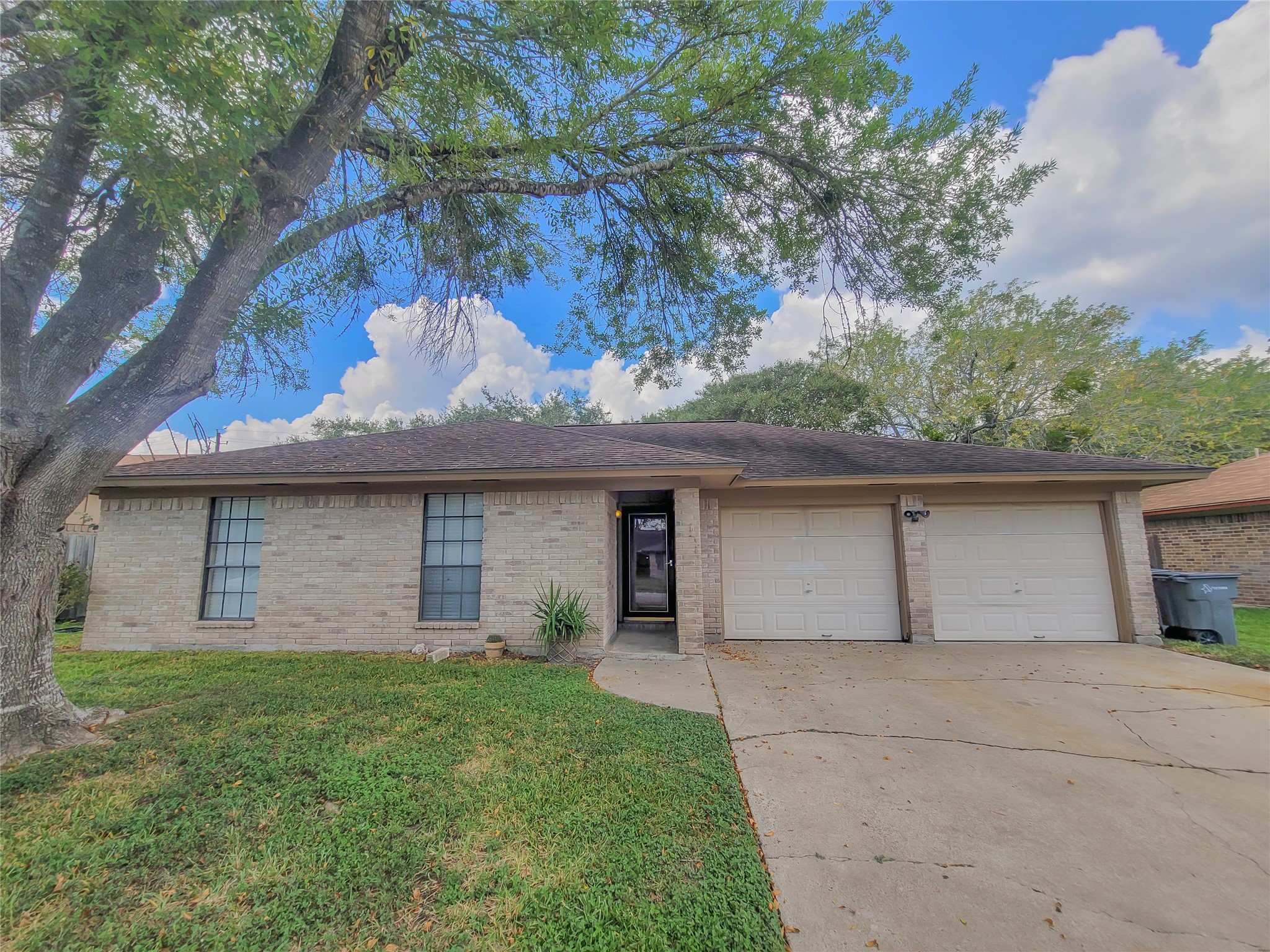 214 Williamsburg Avenue Victoria TX 77904