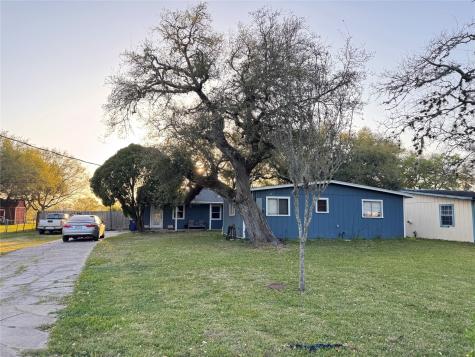2703 Duncan Drive Oyster Creek TX 77541