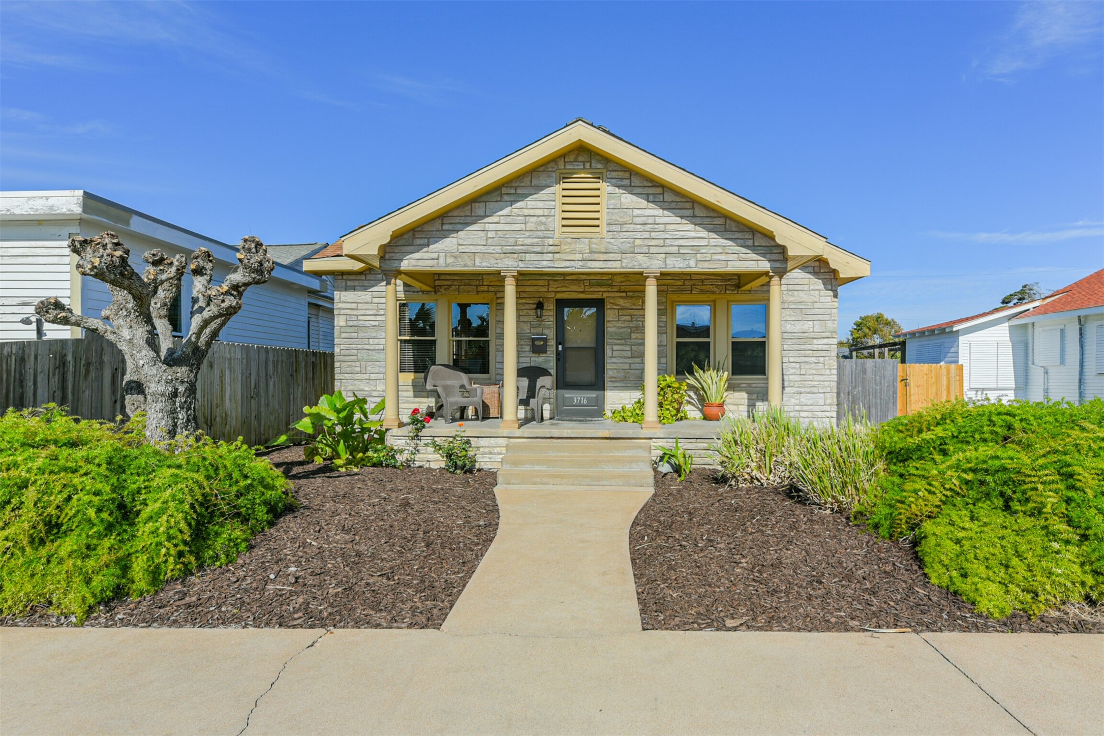 3716 Avenue T Galveston TX 77550