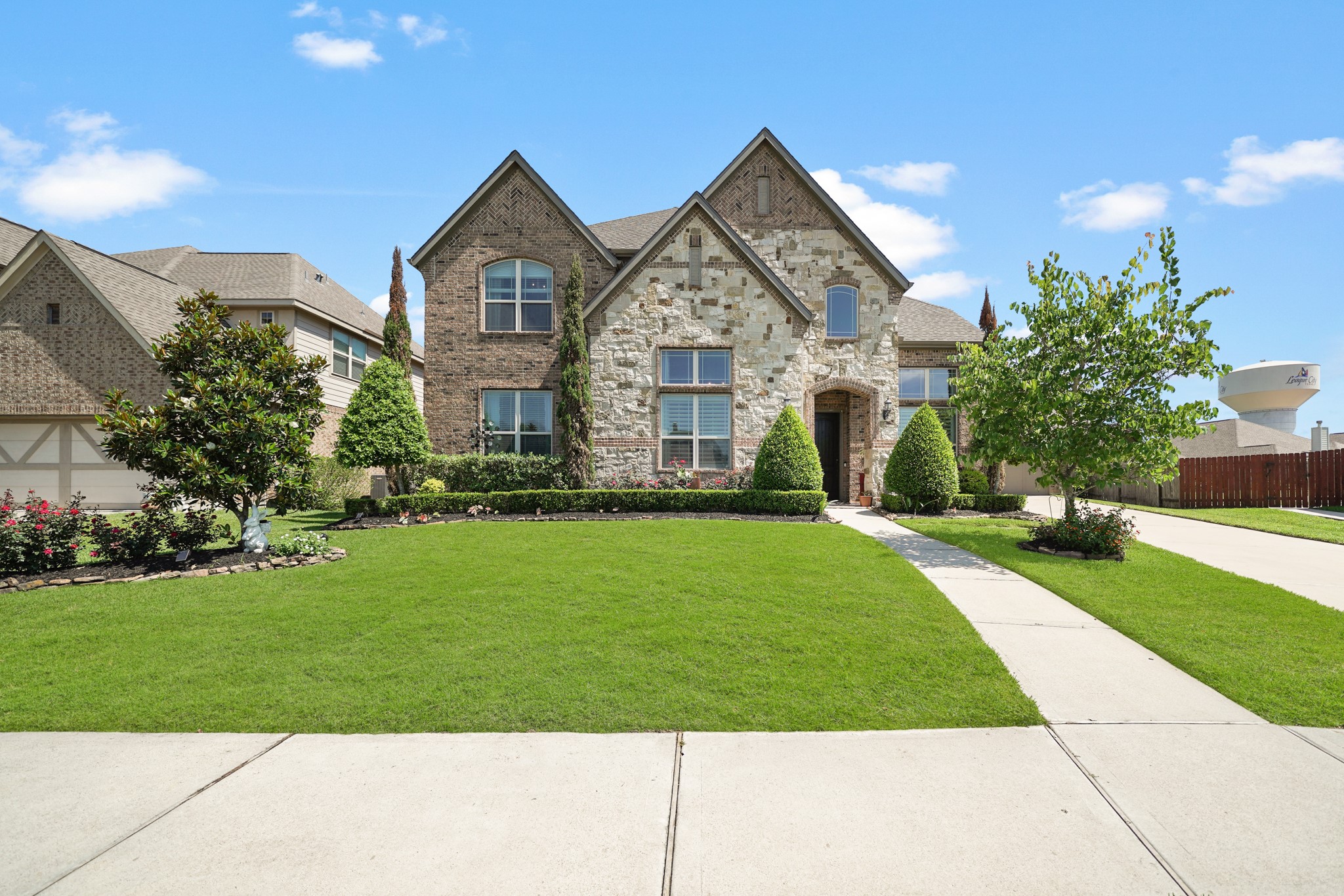2981 Holbrook Valley Lane League City TX 77573