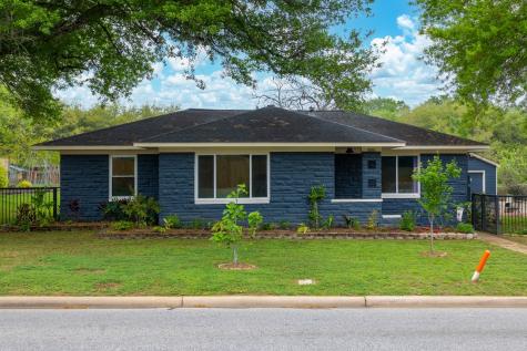 1605 S Chappell Hill Street Brenham TX 77833