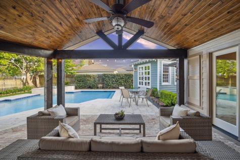 426 Wycliffe Drive Houston TX 77079