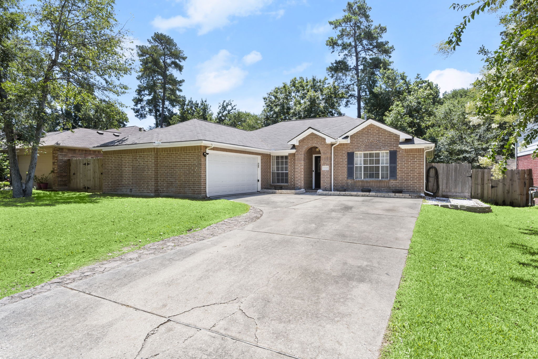 12129 La Salle Oaks Conroe TX 77304