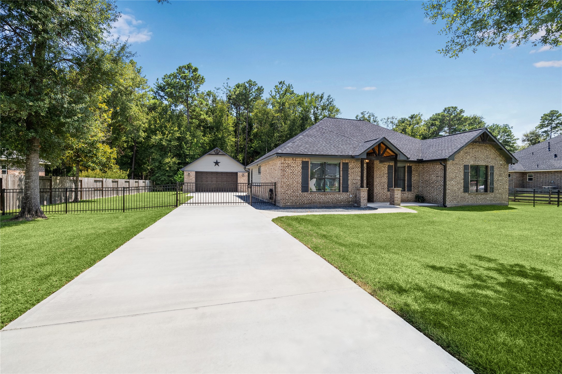 27622 N Salado Court Splendora TX 77372