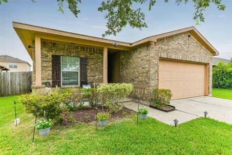 1206 Starflower Lane Baytown TX 77521