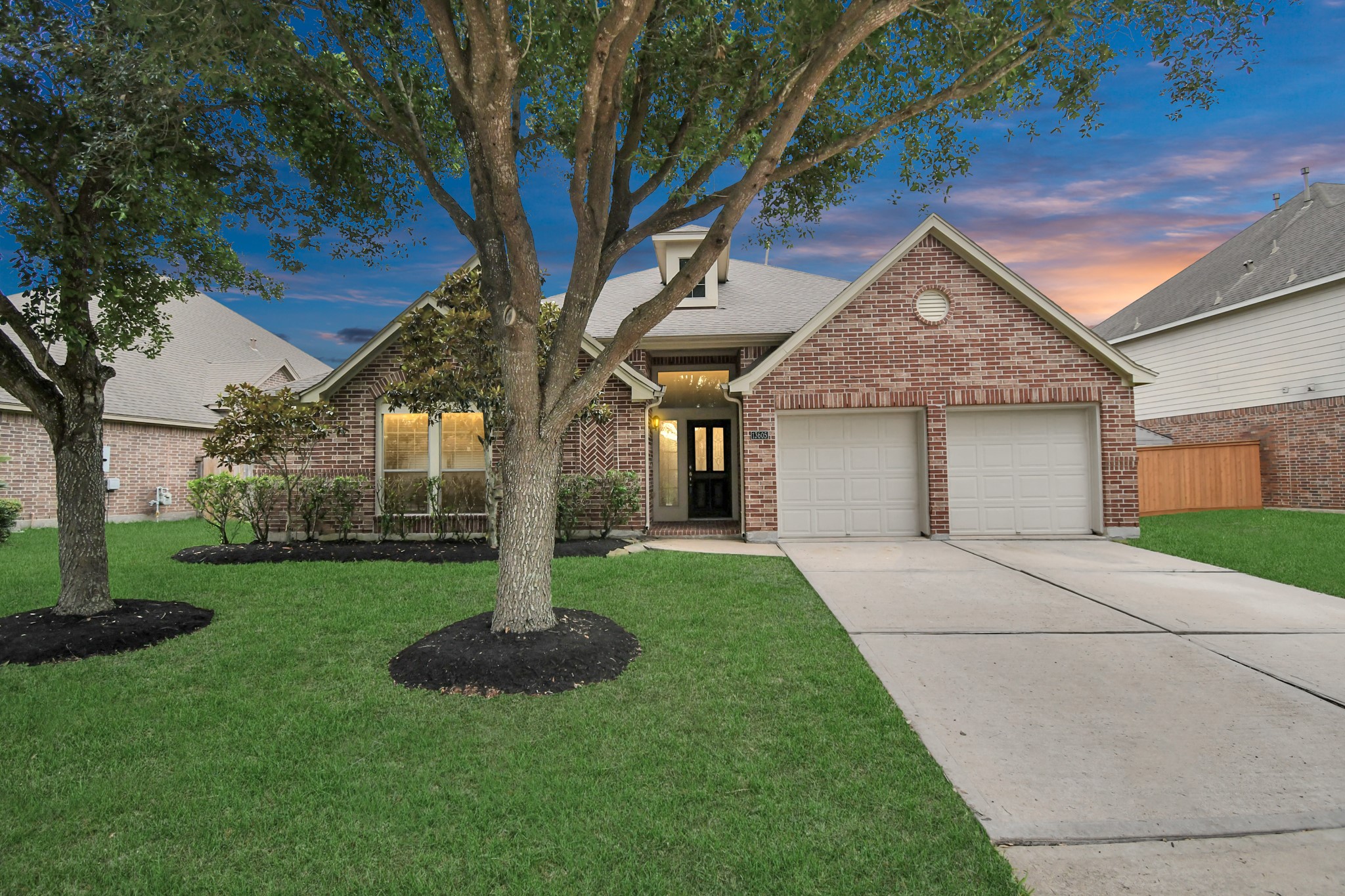 13605 Orchard Wind Lane Pearland TX 77584